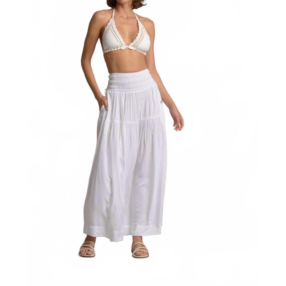 NEW ELAN maxi skirt with smocked waistband in white